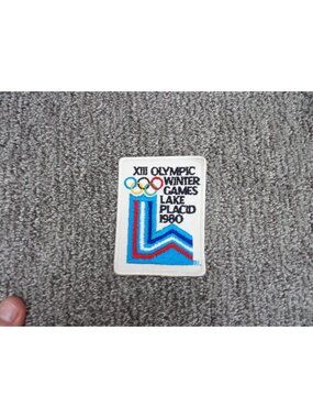1980 Lake Placid XIII Olympic Winter Games Embroidered Patch Souvenir Badge